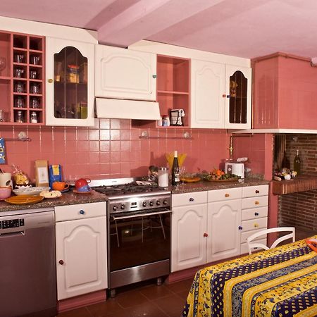 Liberi Mercanti - Guest House Affittacamere ルッカ エクステリア 写真
