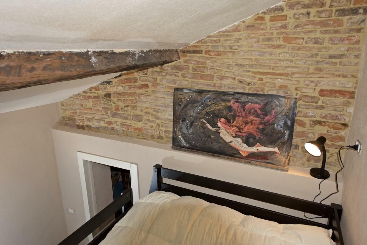 Liberi Mercanti - Guest House Affittacamere ルッカ エクステリア 写真