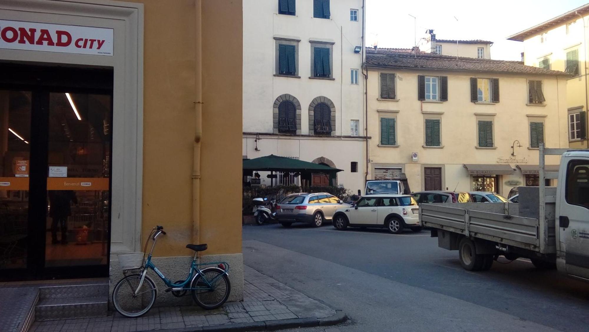 Liberi Mercanti - Guest House Affittacamere ルッカ エクステリア 写真